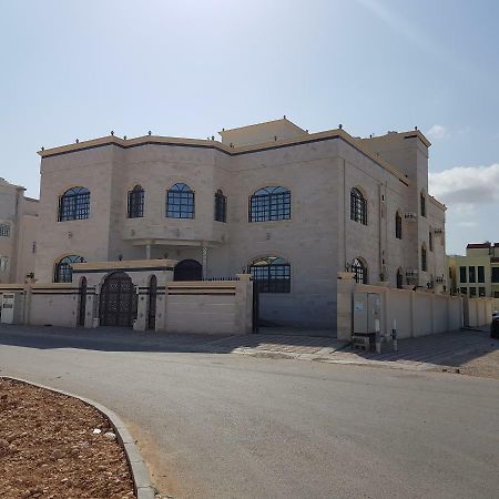 Alarbee Aljeded Villa Salalah Luaran gambar