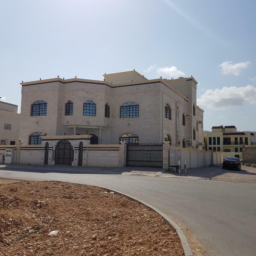 Alarbee Aljeded Villa Salalah Luaran gambar